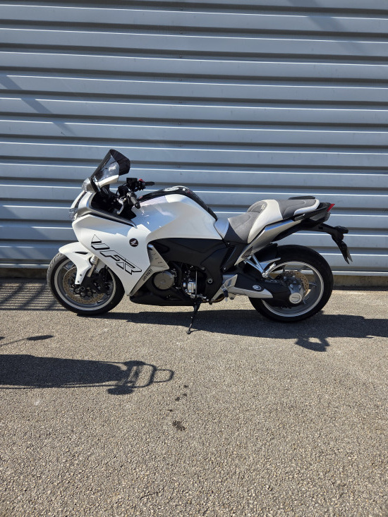 vfr 1200 - CHALON S/ SAONE