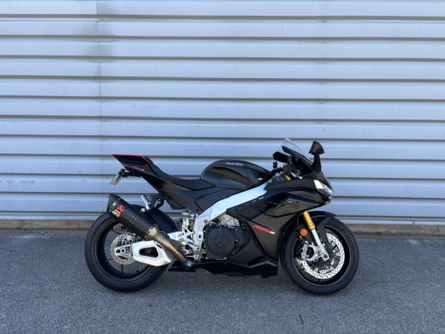 APRILIA RSV4 - CHALON S/ SAONE