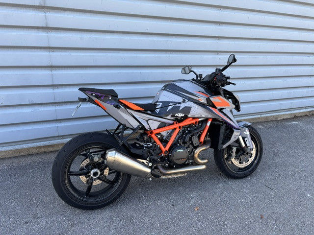 KTM 1390 SUPER DUKE R evo teck pack - CHALON S/ SAONE