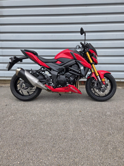 SUZUKI GSX-S 750 - CHALON S/ SAONE