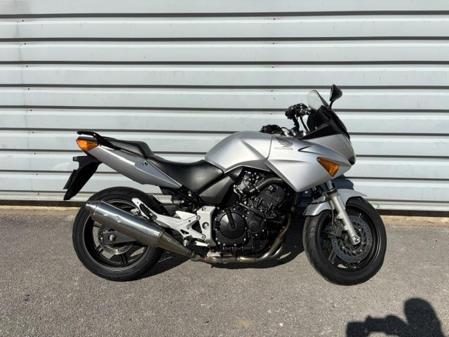 HONDA CBF 600 - CHALON S/ SAONE