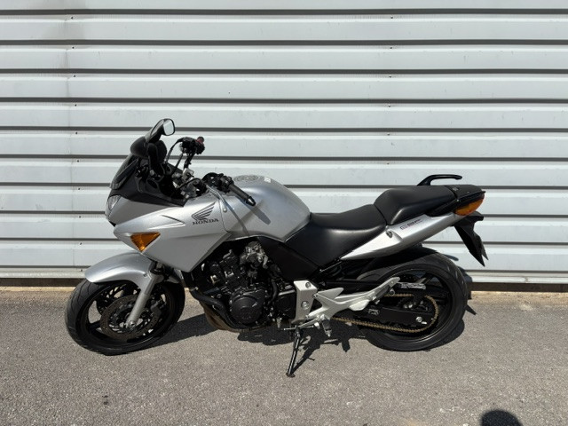 HONDA CBF 600 - CHALON S/ SAONE