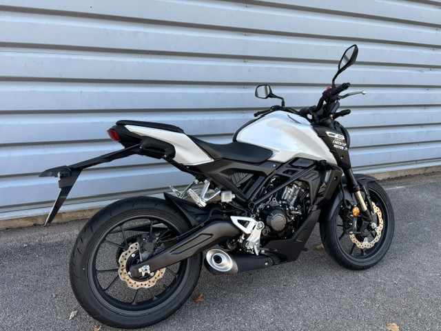 HONDA CB 125 R - CHALON S/ SAONE