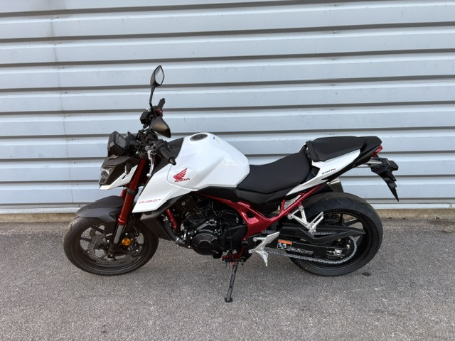 HONDA HORNET 750 - CHALON S/ SAONE