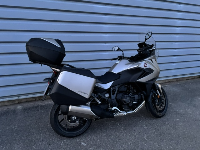 HONDA NT 1100 - CHALON S/ SAONE