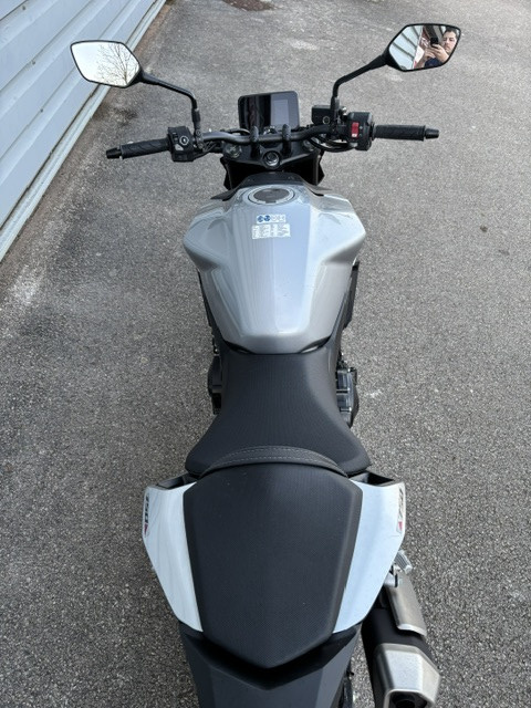 HONDA HORNET 750 - CHALON S/ SAONE