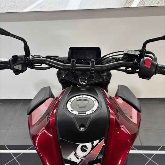 HONDA CB 125 R - CHALON S/ SAONE