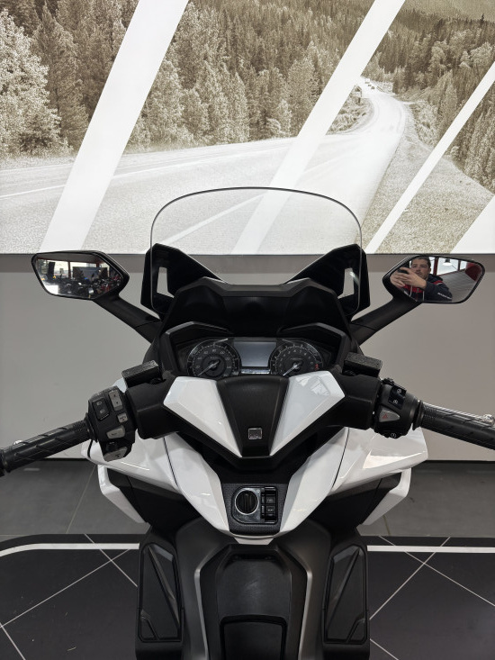 HONDA FORZA 125 - CHALON S/ SAONE