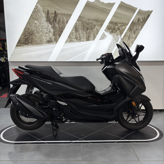 HONDA FORZA 350 - CHALON S/ SAONE