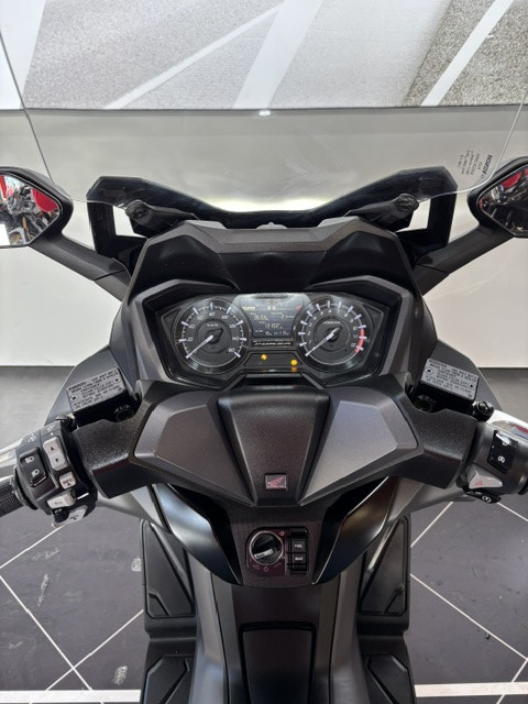 HONDA FORZA 125 - CHALON S/ SAONE