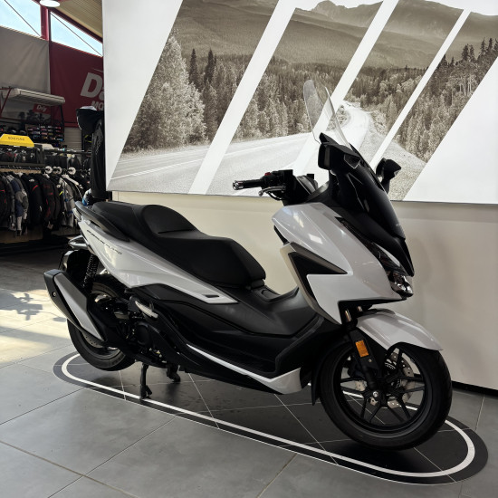 HONDA FORZA 350 - CHALON S/ SAONE